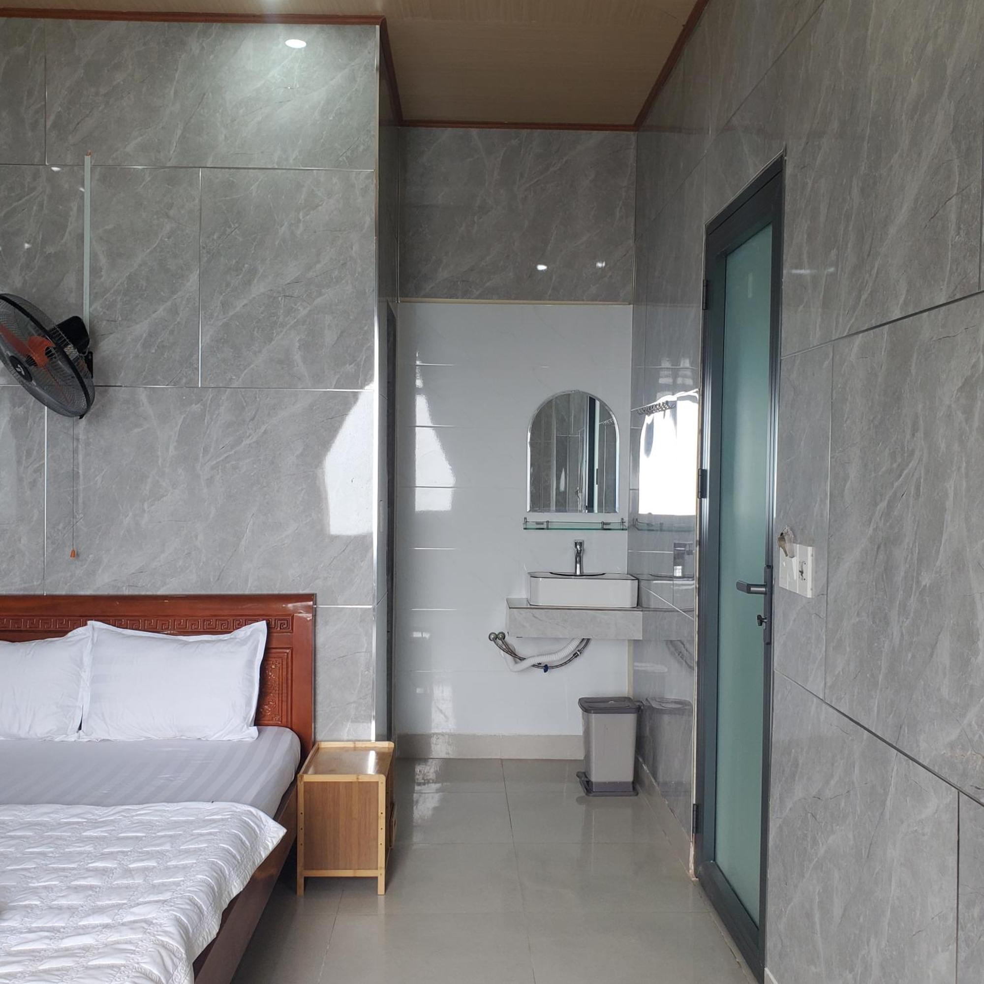Tân Hiệ Tuan Thanh Homestay מראה חיצוני תמונה